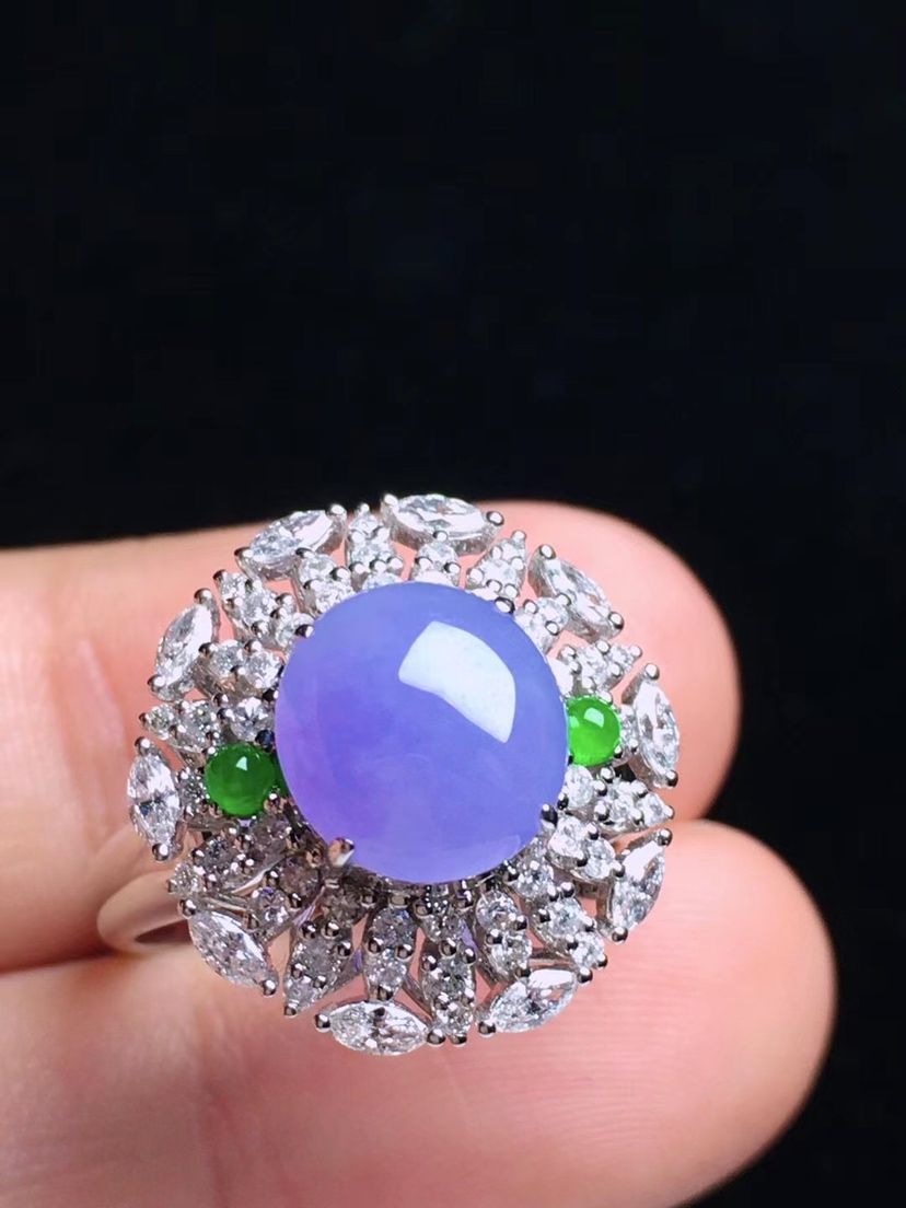 冰紫戒指 完美，紫色浓郁，18k金伴真钻，裸石9-8.5-12mm